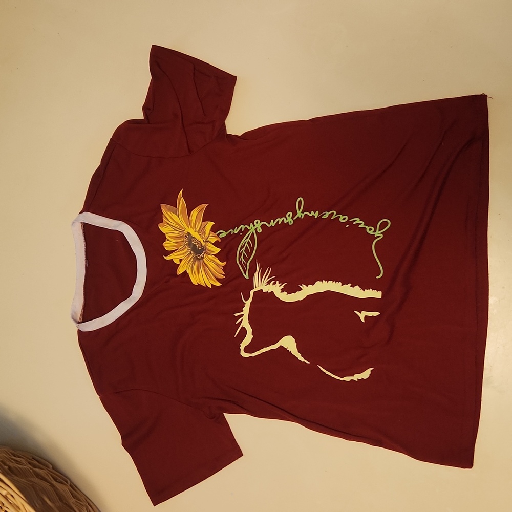 Medium Womens tshirt